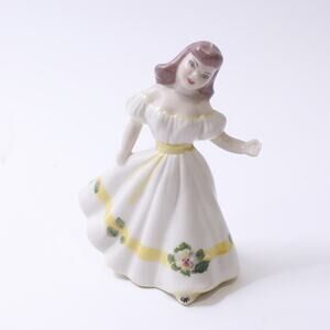 1947, Ceramic, Girl, Pansy, Flower, Judy Garland Style, Yellow Dress Vintage, Fi